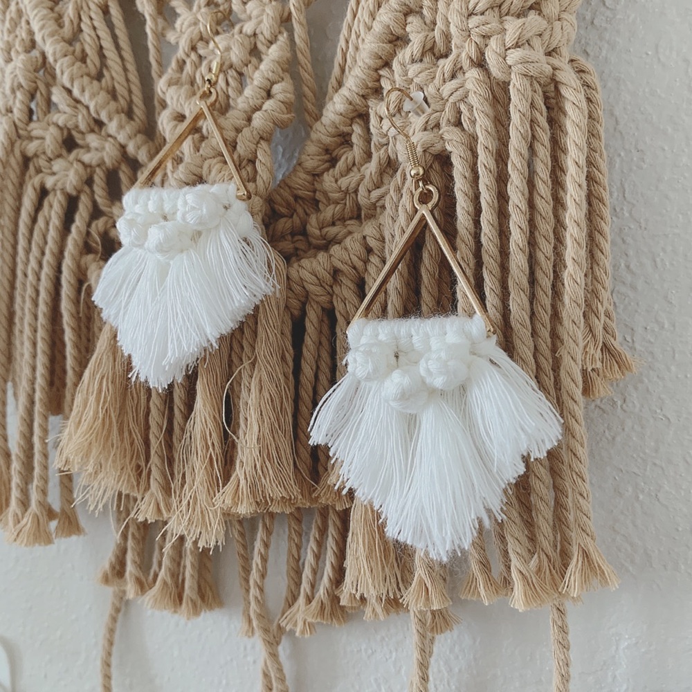 ✨🆕✨ handmade macrame earrings - Picture 4 of 6